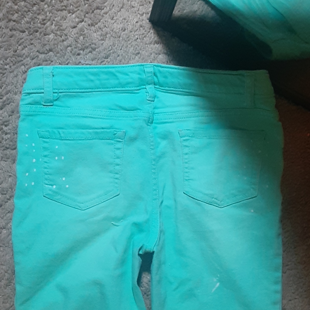 Jeans - Picture 3 of 4